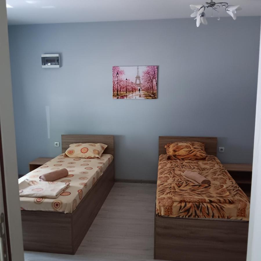 Melani 2 Lägenhet Plovdiv Exteriör bild