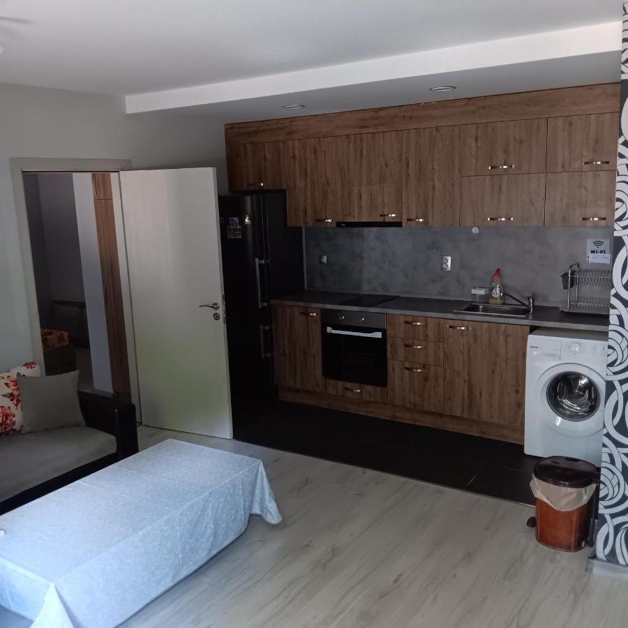 Melani 2 Lägenhet Plovdiv Exteriör bild